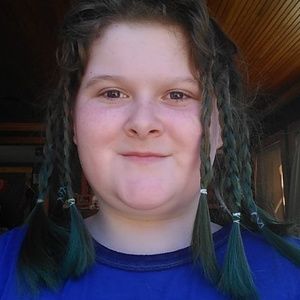 Meet your Posher, Trea